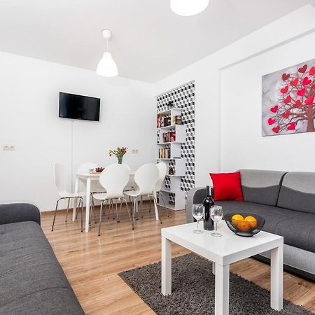 Apartamenty Niko Zator Buitenkant foto