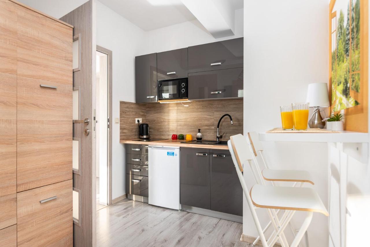 Apartamenty Niko Zator Buitenkant foto
